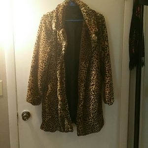 XL faux leopard print fur coat♡♡♡